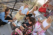 buffet Kull bar Rooftop Pop Up auf zwei Ebenen vom 01.-17.08.2019 auf der Hoch5 Dachterrasse am Ostbahnhof